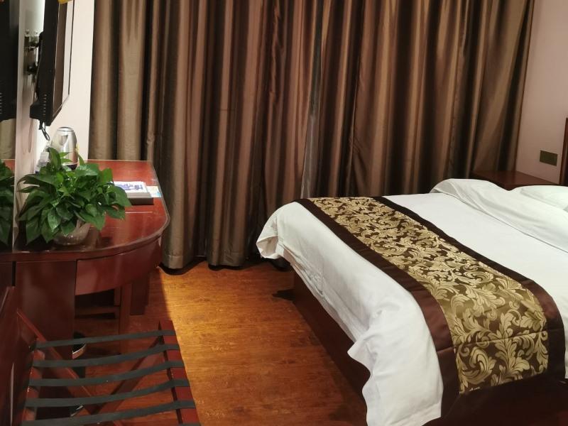 GreenTree Inn HeNan HeBi HengShan Road Business Hotel Buitenkant foto