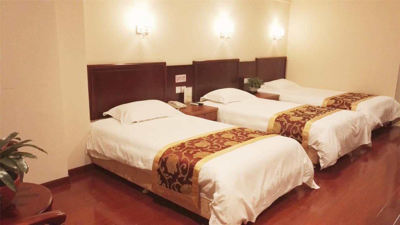 GreenTree Inn HeNan HeBi HengShan Road Business Hotel Buitenkant foto